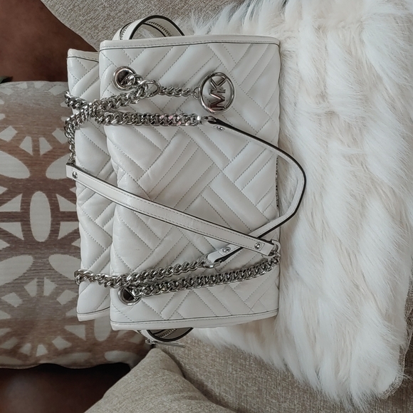 MICHAEL Michael Kors Bags Used Michael Kors Purse Poshmark